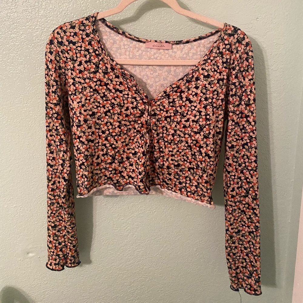 Vintage vibe copped floral cardigan